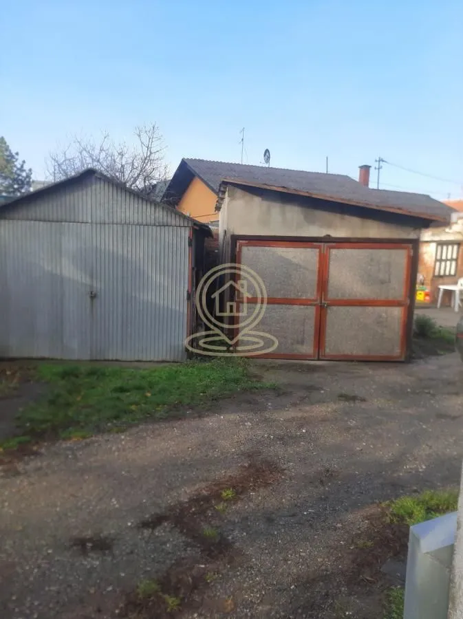 Prodaja, trosoban stan, 80m², Centar, Pančevo
