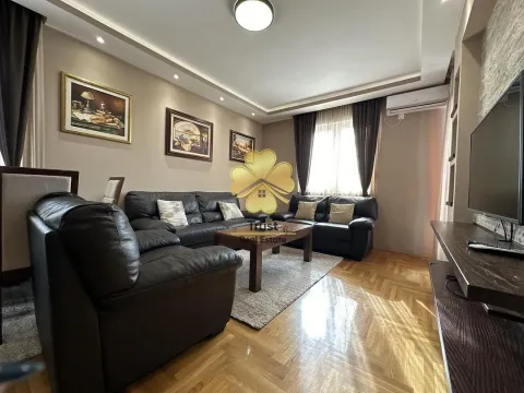 Izdavanje, jednosoban stan, 50m², Stari Aerodrom, Podgorica