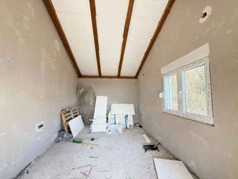 Prodaja, kuća, 200m², Danilovgrad, Crna Gora - image 2