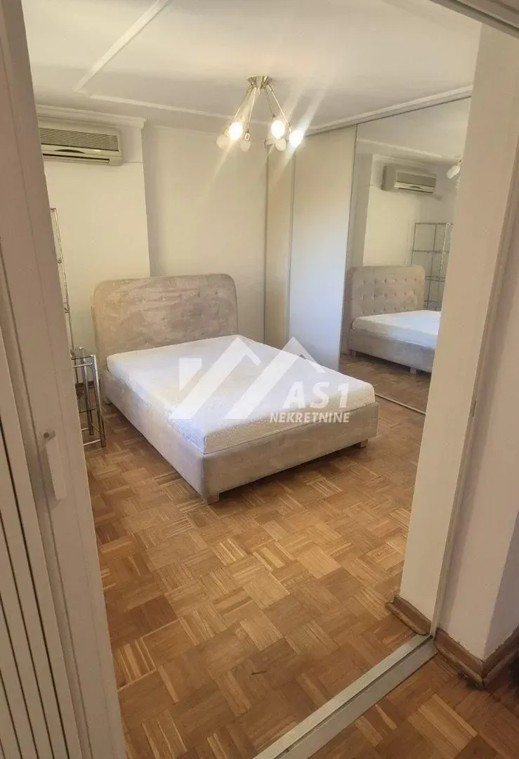 Izdavanje, trosoban stan, 72m², Liman 4, Novi Sad Sve Podlokacije