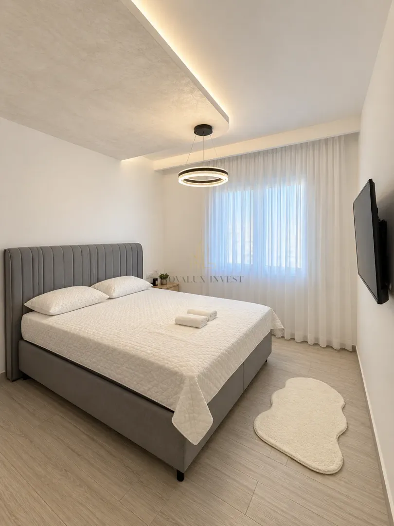 Prodaja, dvosoban stan, 74m², Bečići, Budva