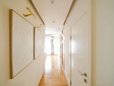 Prodaja, četvorosoban stan, 80m², Cvetkova Pijaca, Zvezdara Sve Podlokacije - image 4