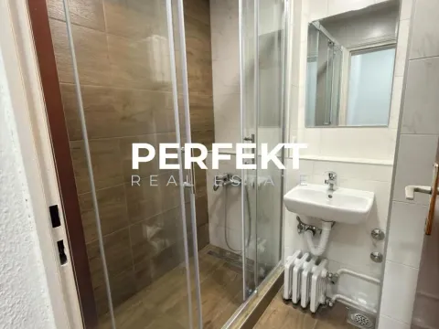 Rent, two bedroom apartment, 49m², Višnjička Banja, Palilula Sve Podlokacije - image 4