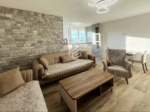 Prodaja, trosoban stan, 74m², Pobrežje, Podgorica - image 2