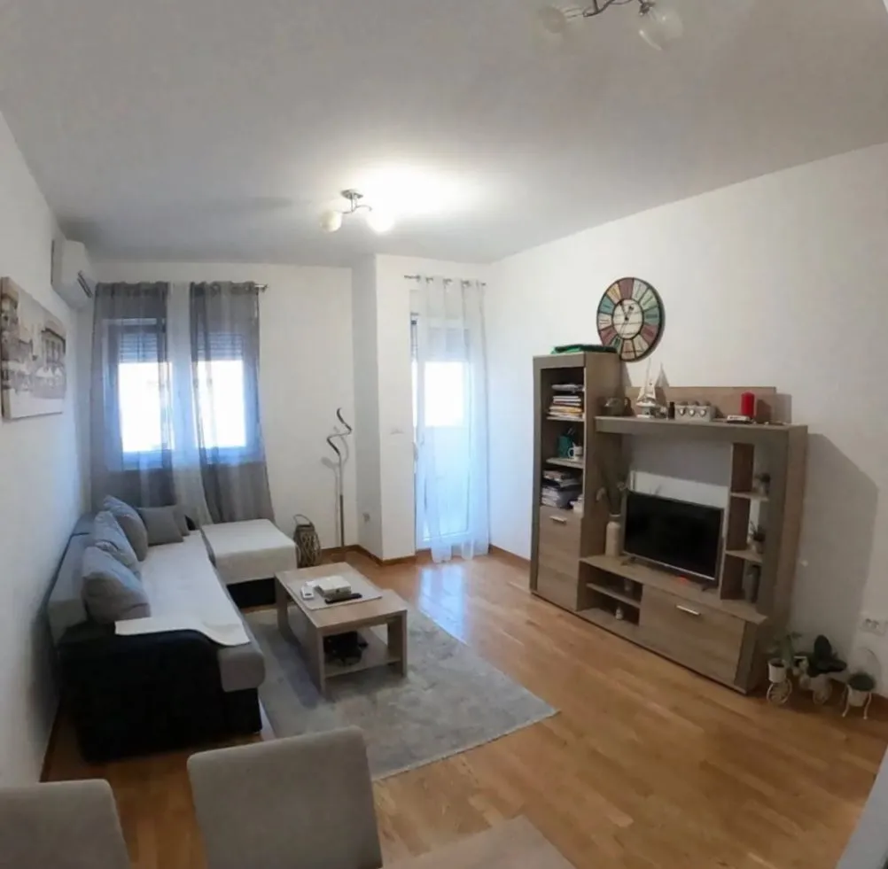 Rent, one bedroom apartment, 43m², City Kej, Podgorica