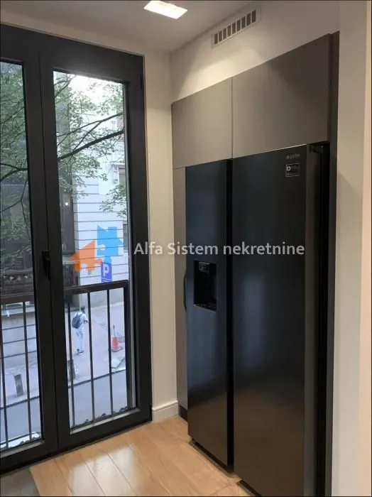Rent, three bedroom apartment, 91m², Stari Grad, Beograd