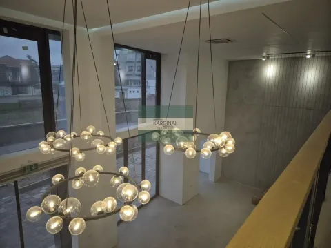 Rent, office space, 257m², Centar, Paraćin - image 9