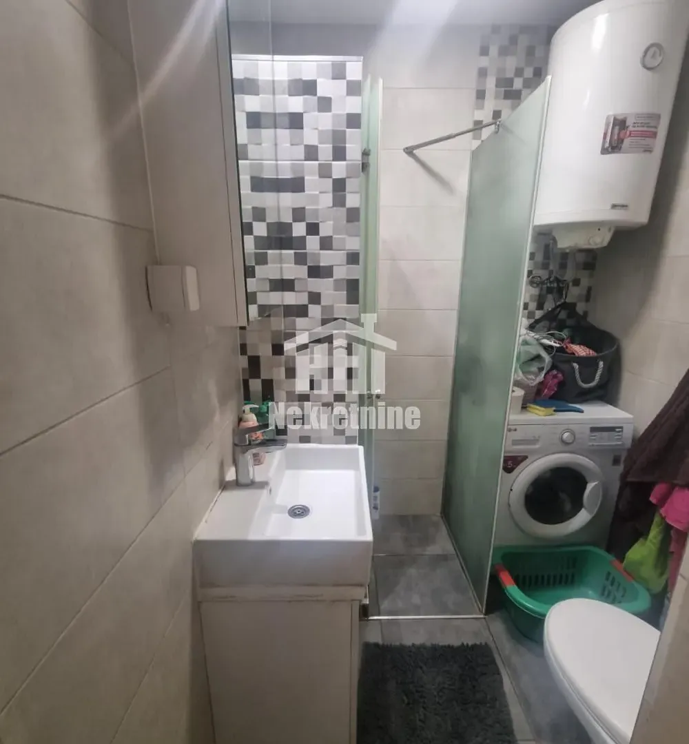 Prodaja, dvosoban stan, 66m², Novi Beograd Blok 37, Novi Beograd Sve Podlokacije
