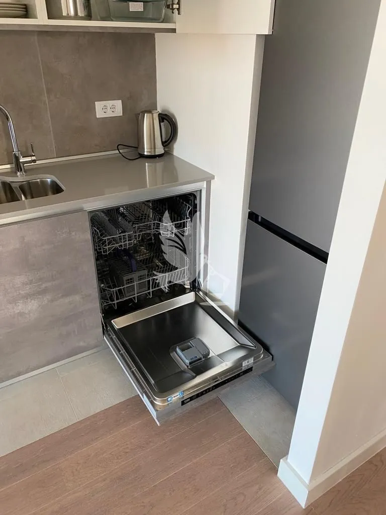 Rent, three bedroom apartment, 74m², Stari Grad, Beograd