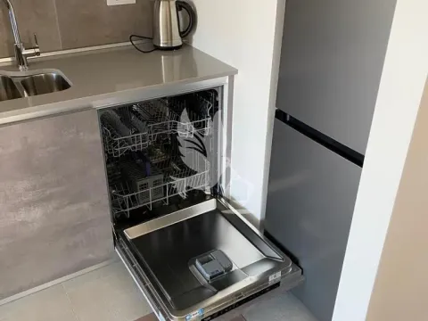 Izdavanje, trosoban stan, 74m², Stari Grad, Beograd - image 6