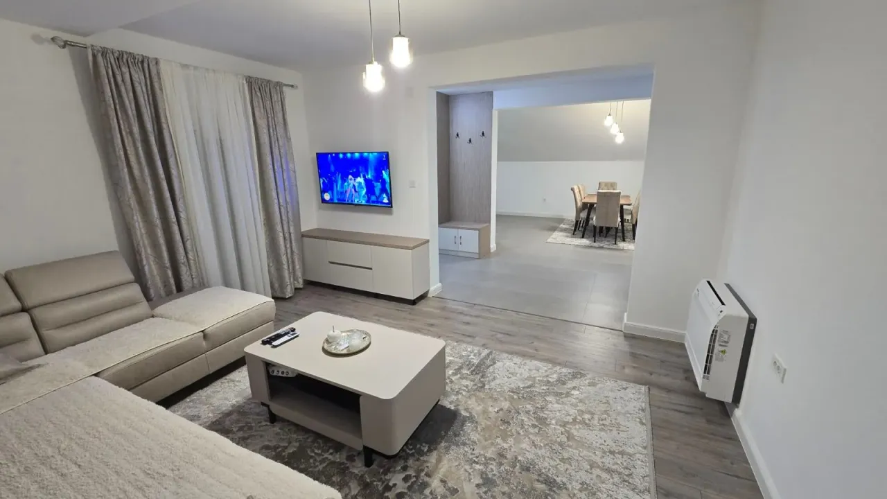 Izdavanje, dvosoban stan, 100m², Zabjelo, Podgorica