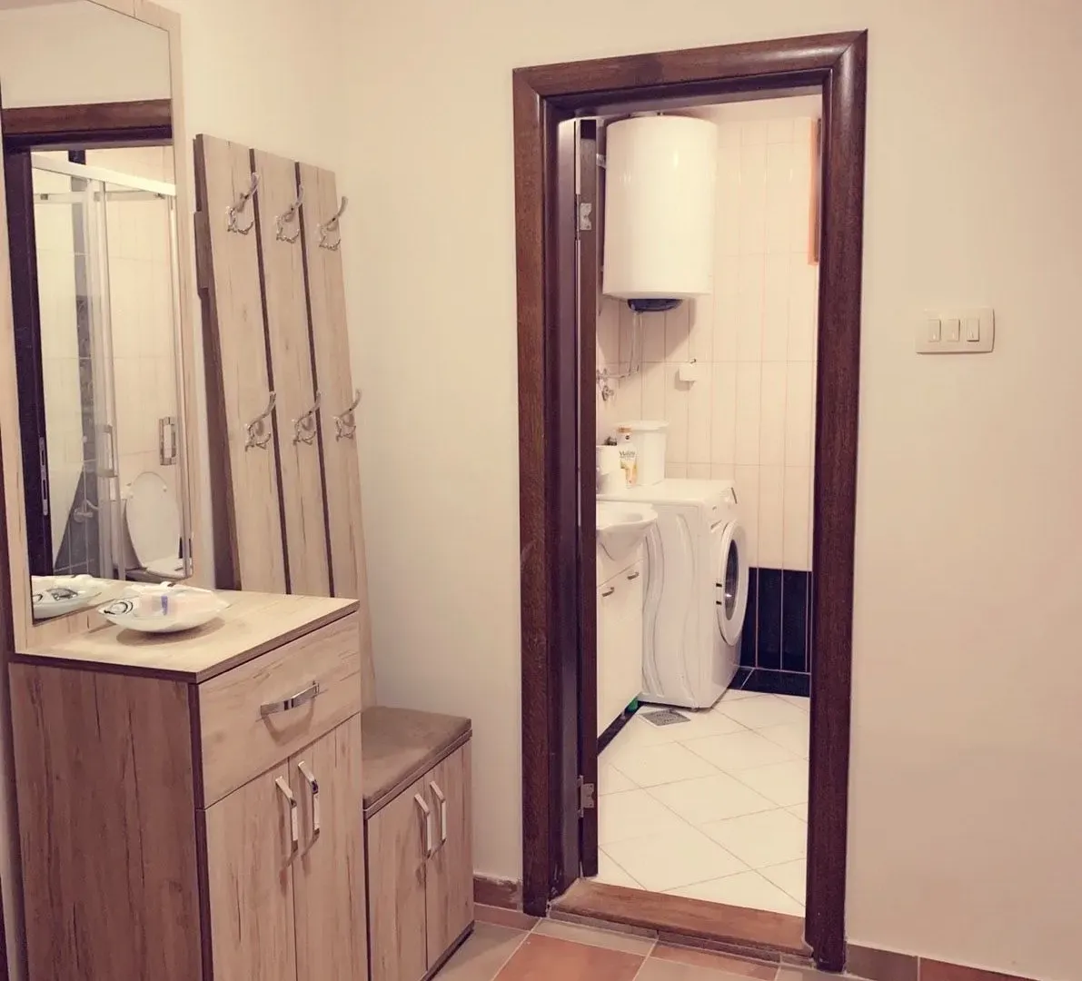 Rent, two bedroom apartment, 73m², Bečići, Budva