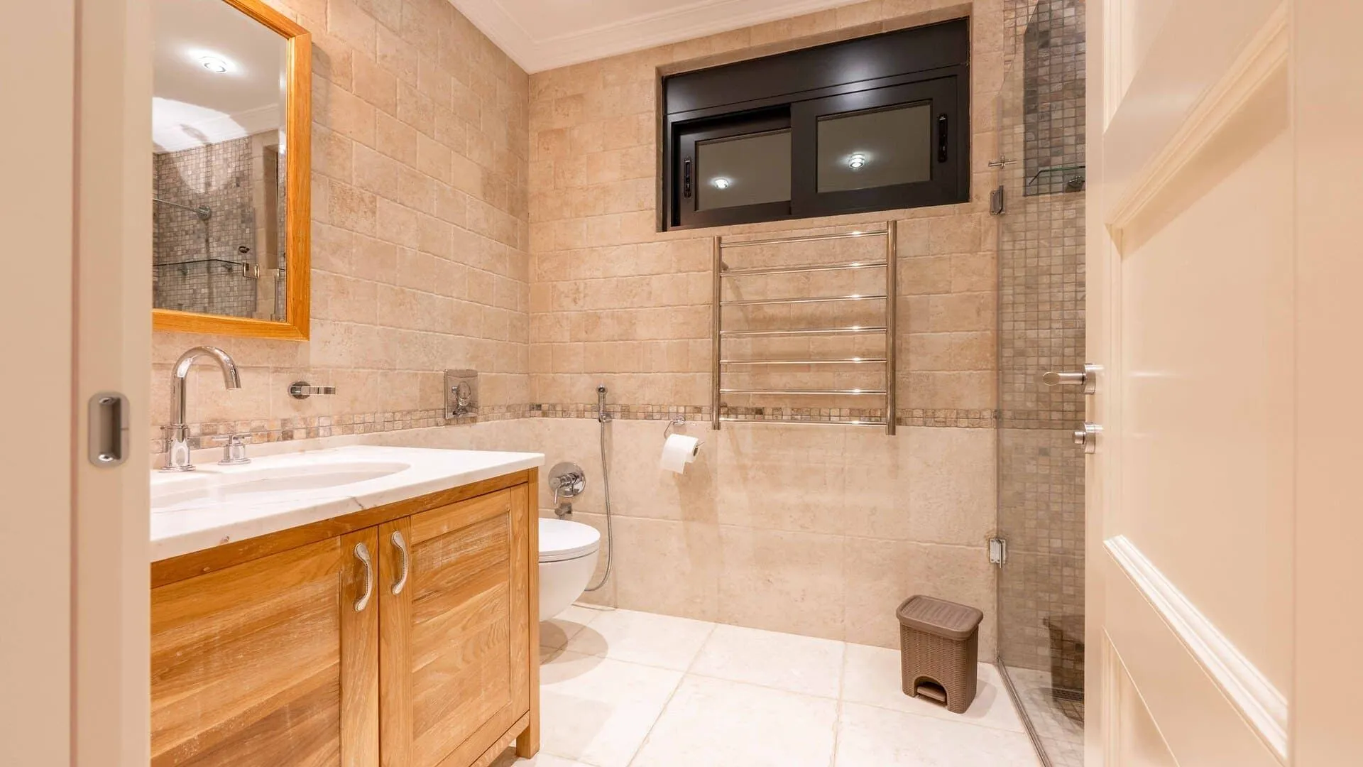 Sale, house, 294m², Stoliv, Kotor