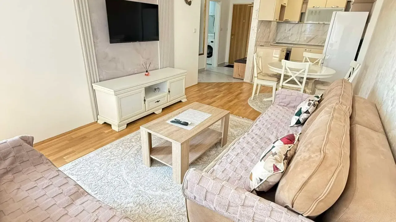Izdavanje, jednosoban stan, 47m², Zagorič, Podgorica