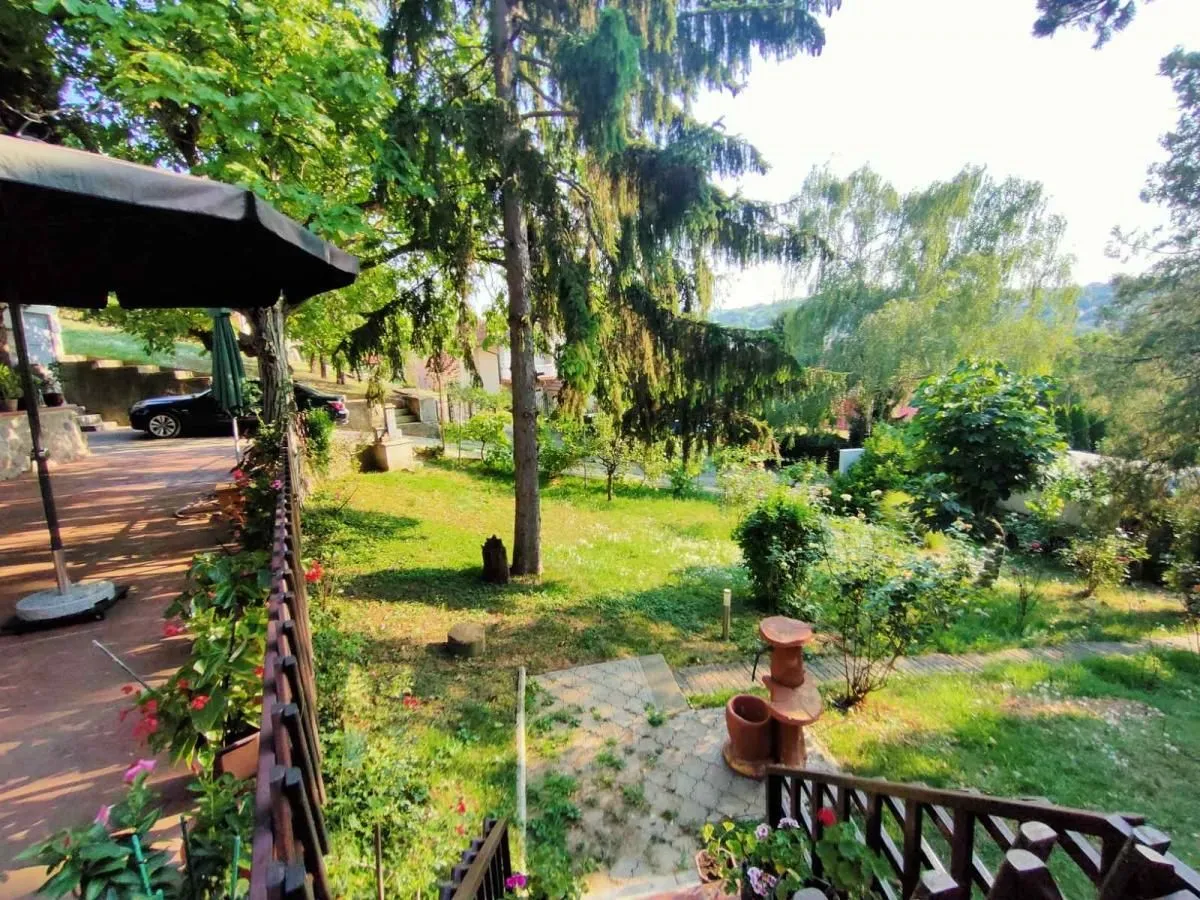 Prodaja, kuća, 250m², Sremska Kamenica, Petrovaradin
