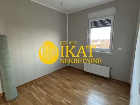Prodaja, jednosoban stan, 43m², Centar, Stara Pazova - image 3