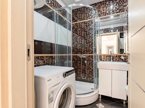 Prodaja, dvosoban stan, 90m², Rozino, Budva - image 16