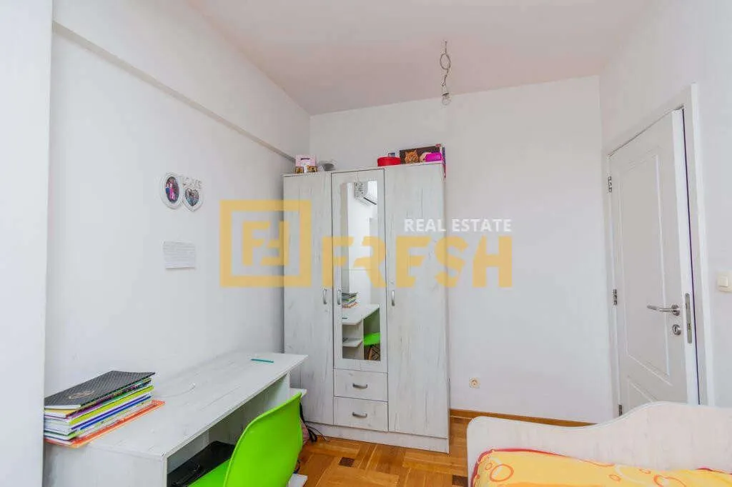 Sale, two bedroom apartment, 80m², Drač, Podgorica
