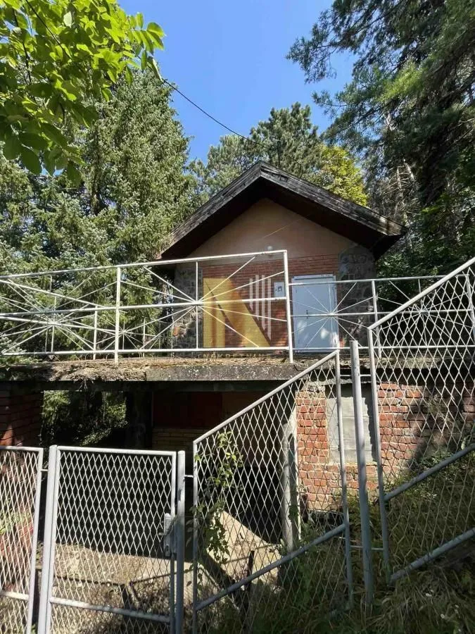 Prodaja, kuća, 71m², Rakovac, Novi Sad Sve Podlokacije