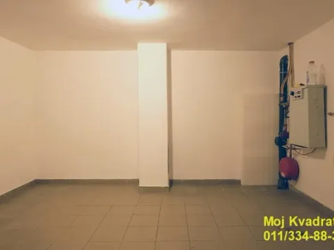 Prodaja, kuća, 143m², Uciteljsko Naselje, Zvezdara Sve Podlokacije - image 13