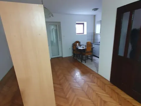 Sale, house, 183m², Ruma, Srbija - image 4