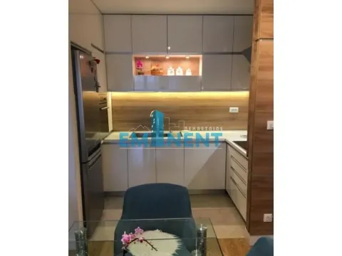 Izdavanje, trosoban stan, 68m², Novi Beograd Sve Podlokacije, Beograd - image 3