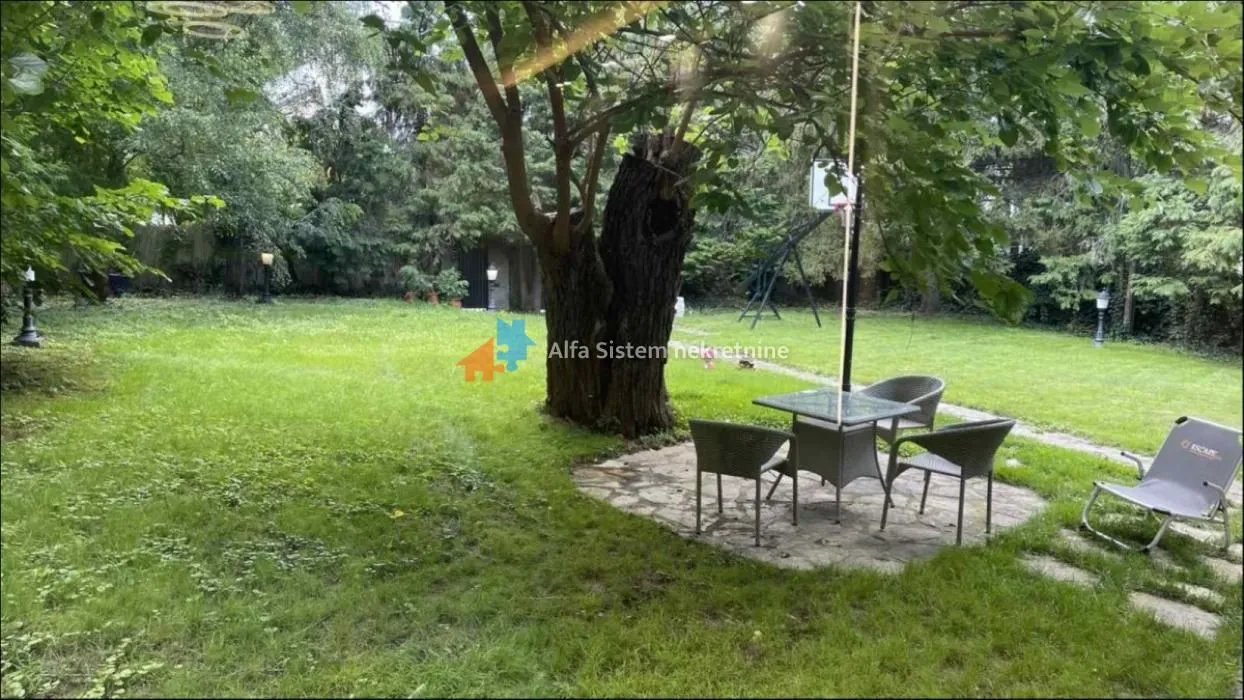 Izdavanje, kuća, 160m², Savski Venac, Beograd