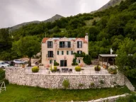 Daily-rent, house, 400m², Pobori, Budva - image 1