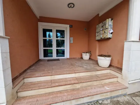 Sale, one bedroom apartment, 42m², Budva, Crna Gora - image 24