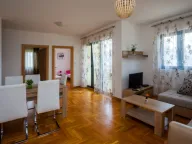 Rent, two bedroom apartment, 55m², Radovići, Tivat - image 2