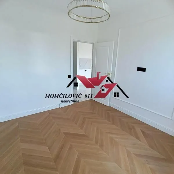 Sale, two bedroom apartment, 43m², Južni Bulevar, Vračar Sve Podlokacije