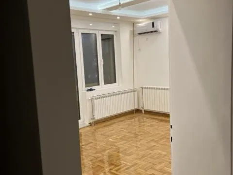 Izdavanje, trosoban stan, 68m², Centar, Niš - image 3