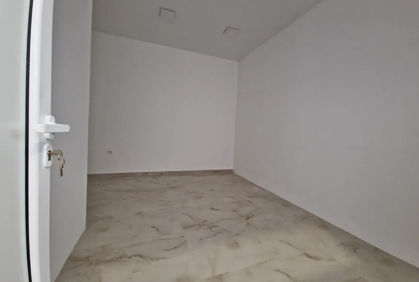 Rent, office space, 68m², Budva, Crna Gora