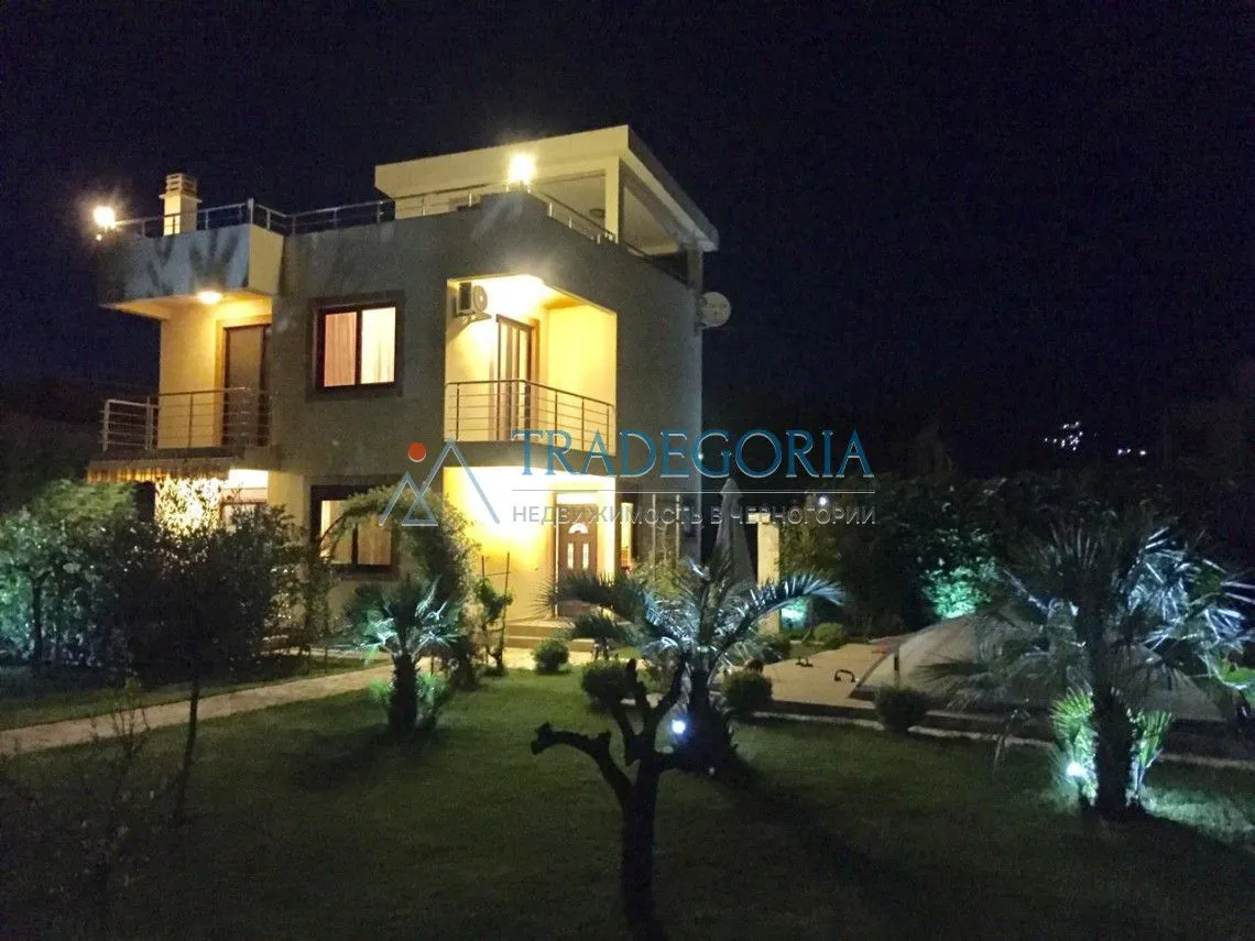 Prodaja, kuća, 180m², Bar, Crna Gora