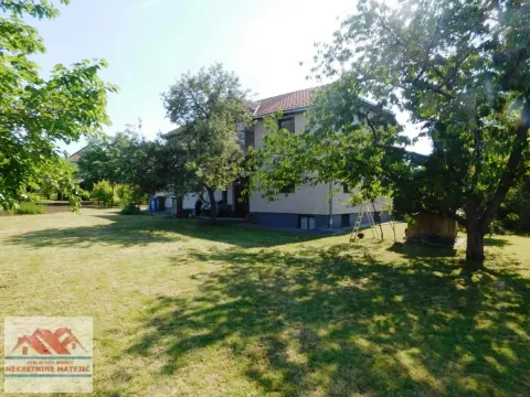 Prodaja, kuća, 220m², Kragujevac, Srbija - image 3