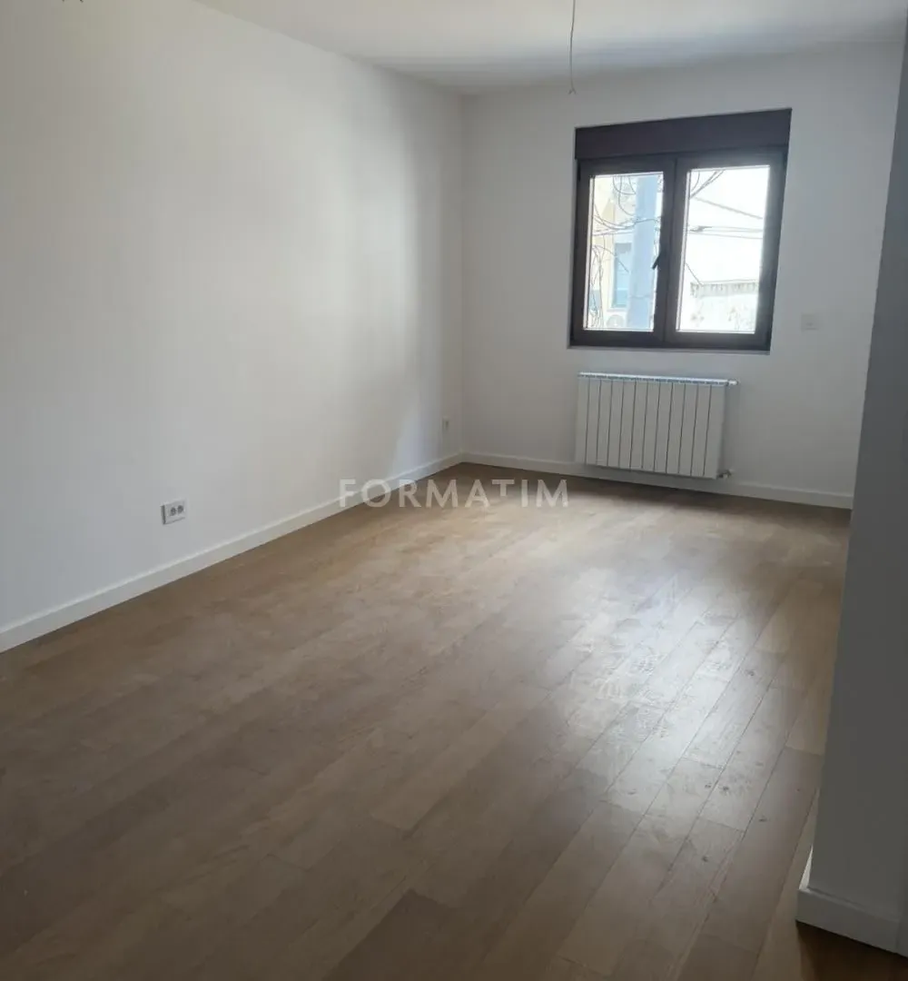Rent, two bedroom apartment, 47m², Đeram Pijaca, Beograd
