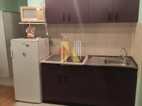 Izdavanje, garsonjera, 25m², Nova Detelinara, Novi Sad Sve Podlokacije - image 3