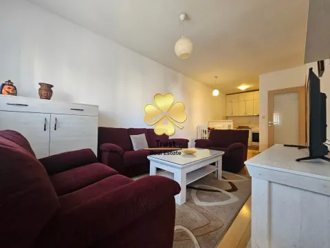 Izdavanje, jednosoban stan, 50m², City Kvart, Podgorica - image 2