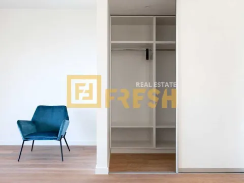 Prodaja, četvorosoban stan, 253m², Kotor, Crna Gora - image 34