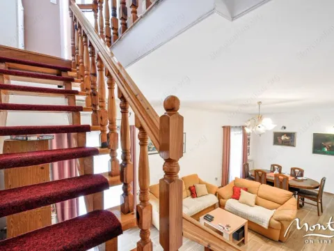 Prodaja, trosoban stan, 116m², Tivat, Crna Gora - image 10