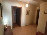 Prodaja, trosoban stan, 90m², Blok 9, Podgorica - image 5