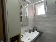 Rent, two bedroom apartment, 75m², Babin Do, Budva - image 10