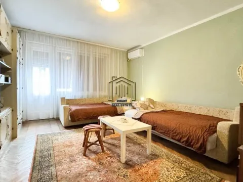 Sale, two bedroom apartment, 86m², Podgorica, Crna Gora - image 12