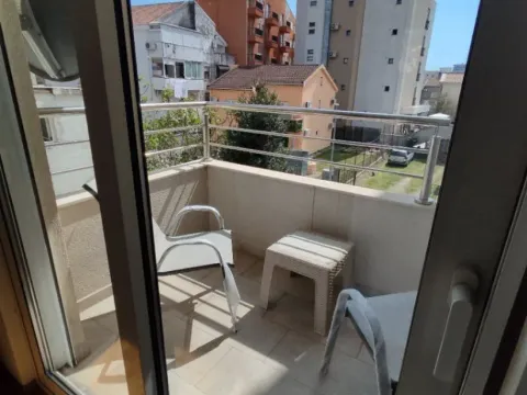 Izdavanje, jednosoban stan, 42m², Budva, Crna Gora - image 8