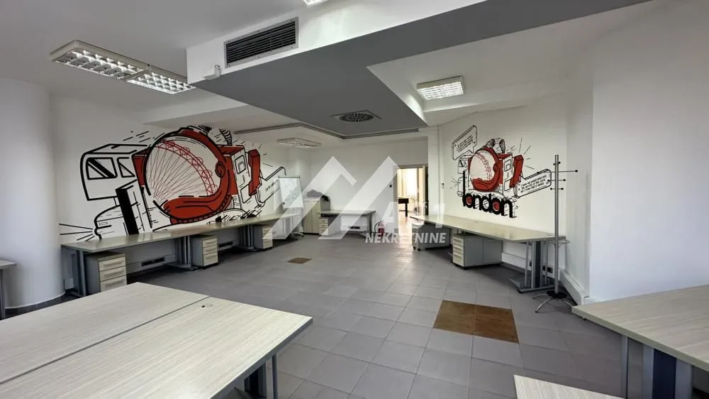 Rent, office space, 280m², Bulevar Oslobodjenja, Novi Sad Sve Podlokacije