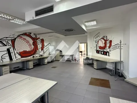 Rent, office space, 280m², Bulevar Oslobodjenja, Novi Sad Sve Podlokacije - image 13
