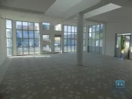 Izdavanje, poslovni prostor, 154m², Paraćin, Srbija - image 9