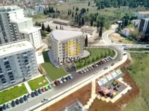 Prodaja, trosoban stan, 117m², Zagorič, Podgorica - image 4