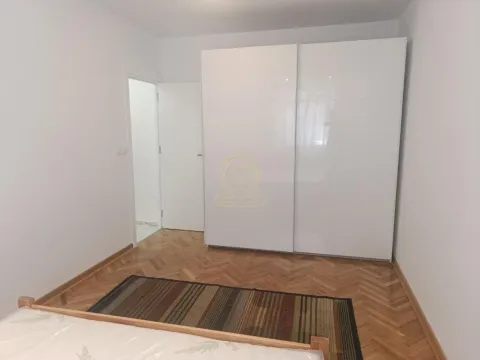 Rent, three bedroom apartment, 78m², Severni Bulevar, Zvezdara Sve Podlokacije - image 16