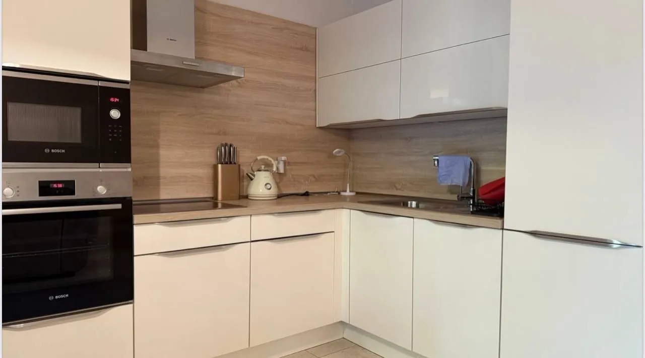 Prodaja, kuća, 174m², Lastva Grbaljska, Kotor